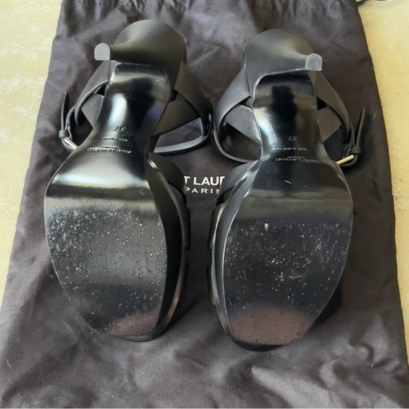 Saint Laurent NWT SIZE 7
Tribute Leather 105mm Platform Sandals - Picture 11 of 16